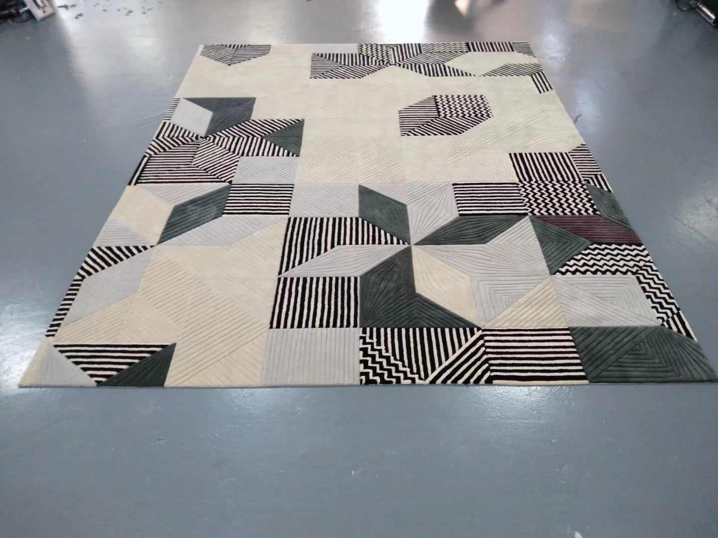Custom Hand Tufted Rugs | Any Designs, Anime, Images, Logos (Send us your design)