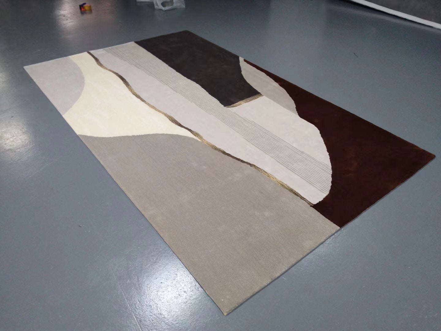 Custom Hand Tufted Rugs | Any Designs, Anime, Images, Logos (Send us your design)